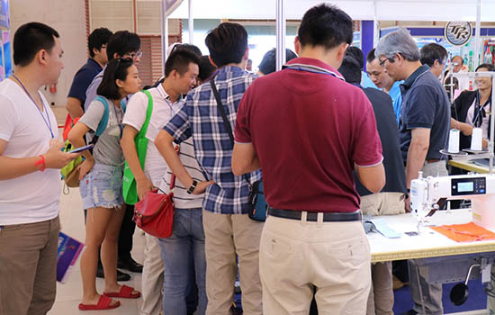 国际涂料工业展现场照片